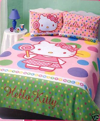 hello kitty quilt. This is a gorgeous QUEEN size quilt cover set in the ever popular HELLO 