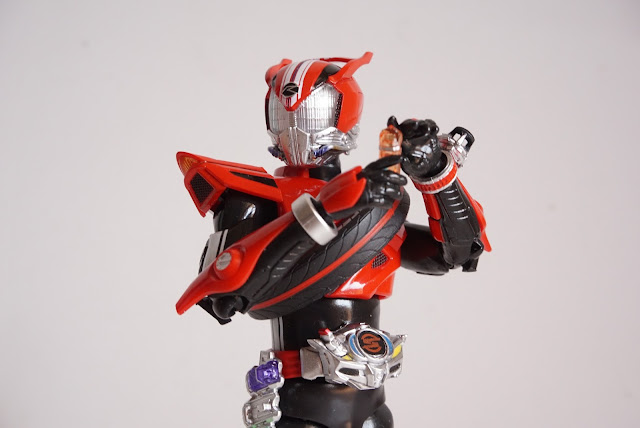 Review SHF figuarts Kamen Rider Drive type Speed 