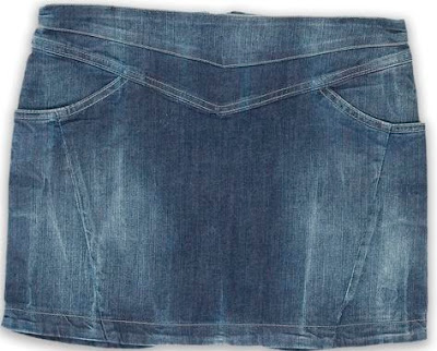 Foto de minifalda jean para usar sin correa