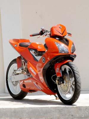 Gambar Modifikasi Yamaha Jupiter  MX  Racing Style 2011 