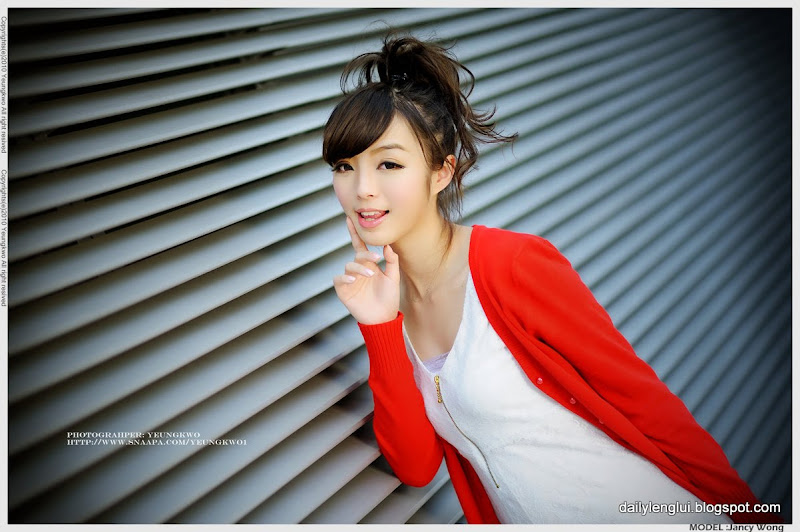 Jancy Wong (黃詩思) Jancy Wong (黃詩思)