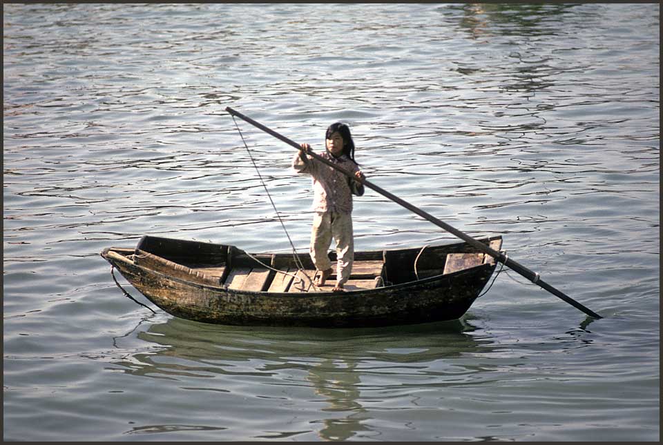 Gambar Transportasi Gambar Sampan Alat Transportasi Air 