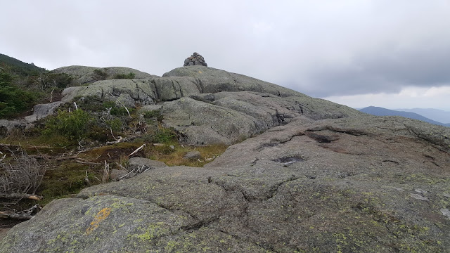 Sentier vers le mont Marcy