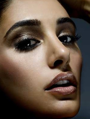 Nargis Fakhri hot lips