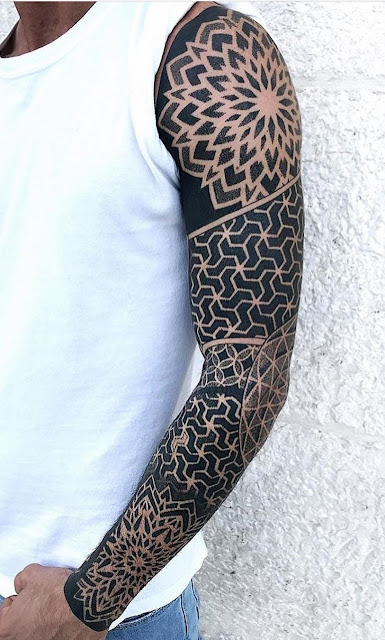 50 tatuagens geométricas para homens: designs impressionantes para quem busca estilo e originalidade