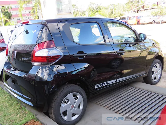 Fiat Mobi Easy On - Preto