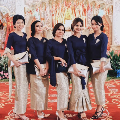 69 Model  Kebaya  Modern Brokat Kutu Baru Paling Banyak di 