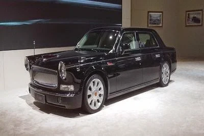 Hongqi L5 limousine