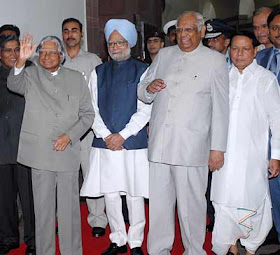 Dr. APJ Abdul Kalam with Prime minister Man Mohan Singh