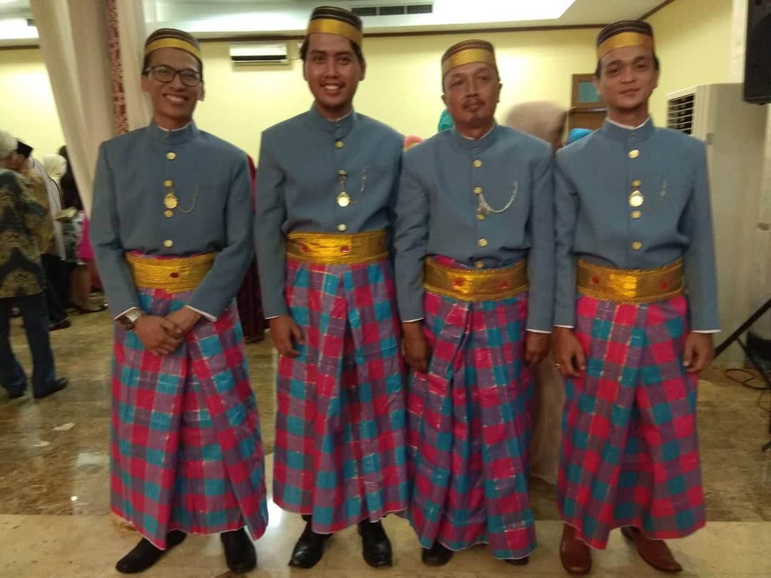  SANGGAR NUSANTARA DOT COM Jakarta  SEWA  BAJU ADAT 