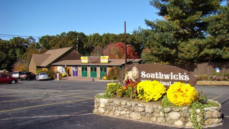 Southwick's Zoo - Southwicks Zoo