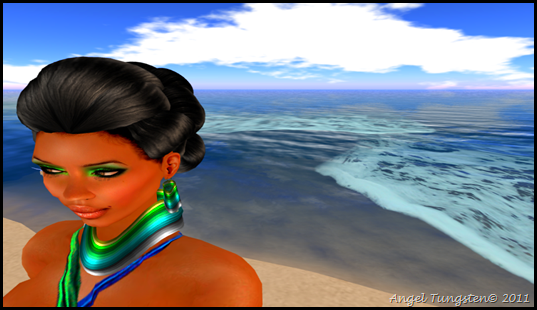 Blue Avona at Ocean face shot3_001