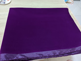 中壢泰山布行購買的紫色厚絨布