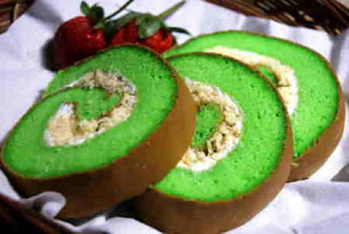 kue bolu gulung basah aroma pandan