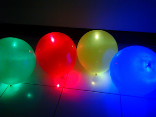 Banyak varian warna balon led yang sangat menarik