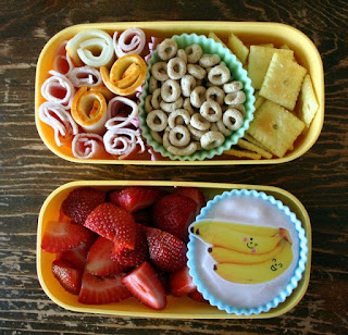 School Lunch Ideas + Kid Friendly Yogurt Parfait Recipe