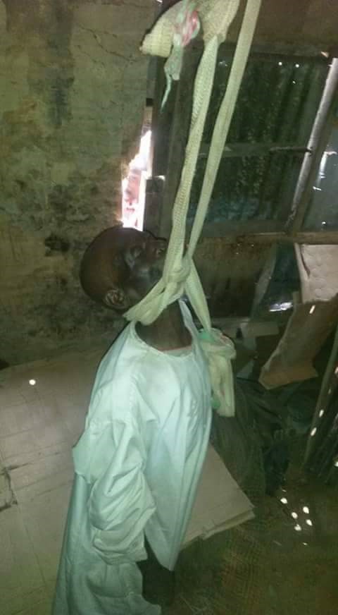 [Photos] Elderly man allegedly commits suicide in Gombe State   