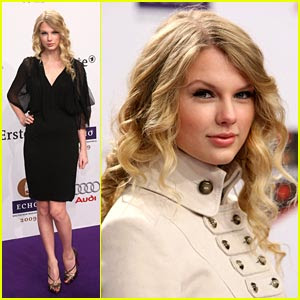 Taylor Swift Natural Hair, Long Hairstyle 2011, Hairstyle 2011, New Long Hairstyle 2011, Celebrity Long Hairstyles 2011