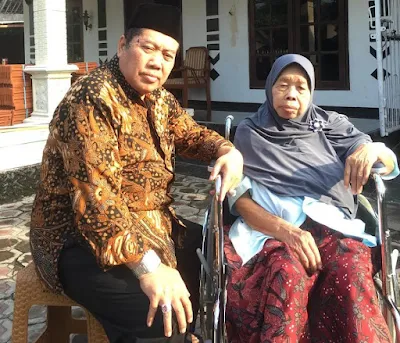 Inspirasikan Pemikiran KH. Abdurahman Wahid (Gus Dur), H.M. Taufiq R. Abdul Syakur Akan Dirikan Pesantren Kebangsaan