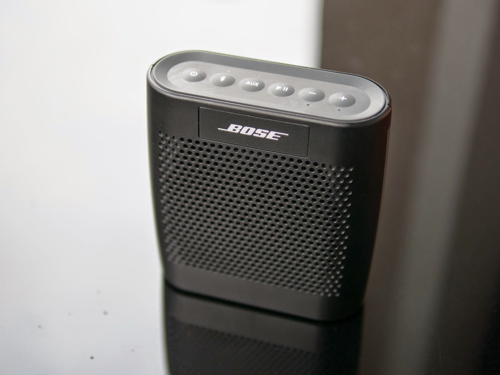 Review: Bose Soundlink Colour - now we're talking!