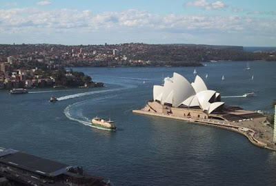 10 Strange & Unusual Facts About Australia
