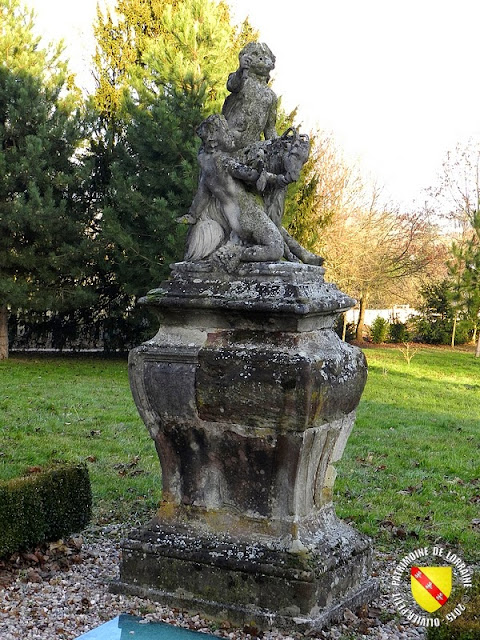 LANEUVEVILLE-DEVANT-NANCY (54) - Château de Montaigu