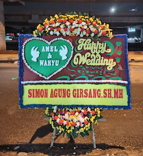 Papan happy wedding