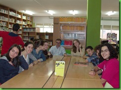 2012 -12 xuño-club de lectura - convite sala profes (Fina-Luz-Ci 002