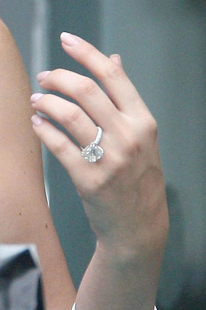 kim kardashian ring