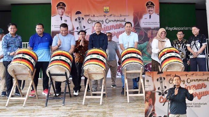 Wali Kota Pariaman Genius Umar Resmikan Event PCE di Panggung Utama Pantai Gandoriah
