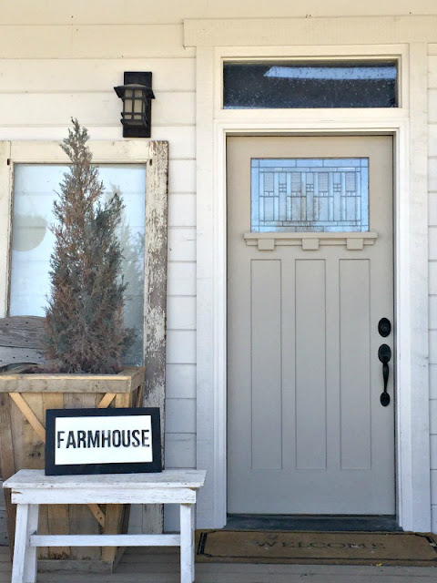 Farmhouse front door refresh for spring