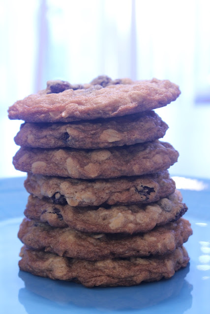 Danette's Recipes: Paula Deen's Oatmeal Lace Cookies