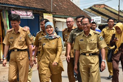 Jaga Kelestarian Pasar Tradisional Dengan Layanan Pengaduan 