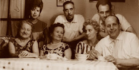 Àngel Ribera con Júlia Maldonado, Santiago Monerris, Salut Ricard y Salvador Vila-Sala en 1961