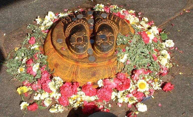 [Temple+of+Lord+Sri+Venkateswara.bmp]