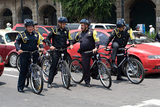 Policiamento de bicicleta é mais humano