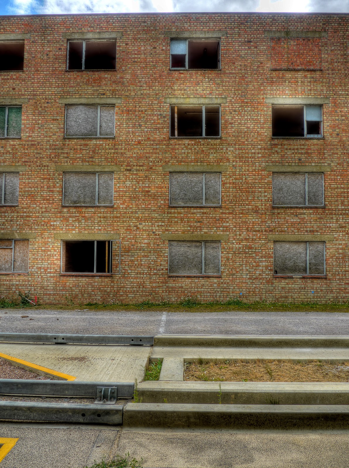 P1140743_37_38_39_40_41_42_tonemapped.jpg