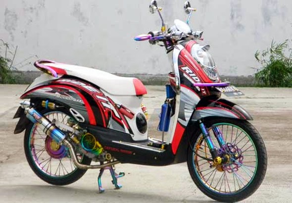 Kumpulan gambar modifikasi scoopy airbrush thailook velg 