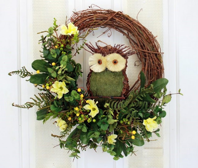 The Wise Owl Grapevine Owl Wreath