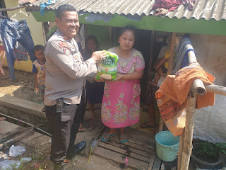 Kapolsek Balaraja Polresta Tangerang Giat Baksos di Kampung Pabuaran Desa Merak Sukamulya