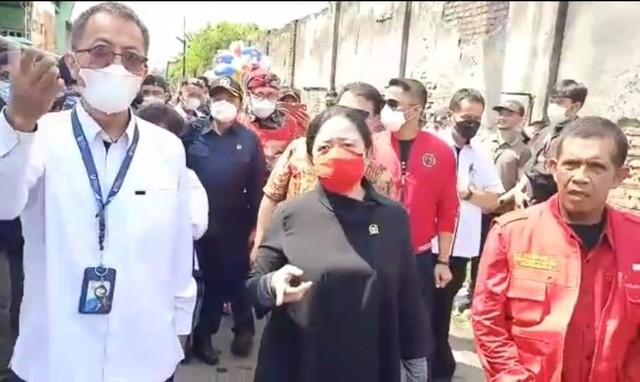 Tuai Kecaman! Pengawal Halangi Jurnalis Meliput Kunjungan Puan di Cirebon: Jangan Ambil Foto, Pulang Sana!