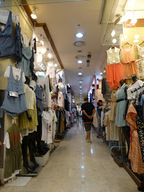 faire du shopping à Myeongdong à Séoul