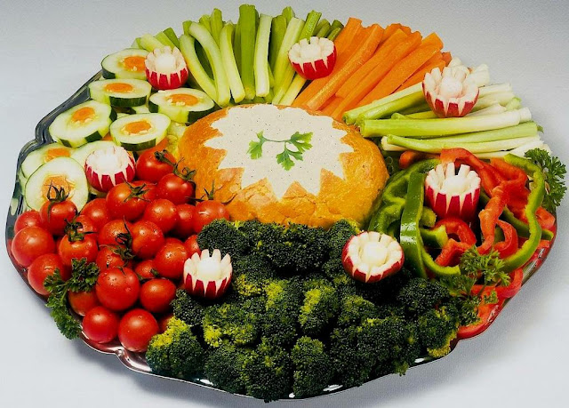 Salad arrangement ideas