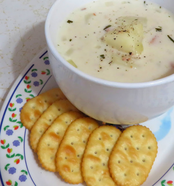 Slow Cooker Potato & Ham Chowder