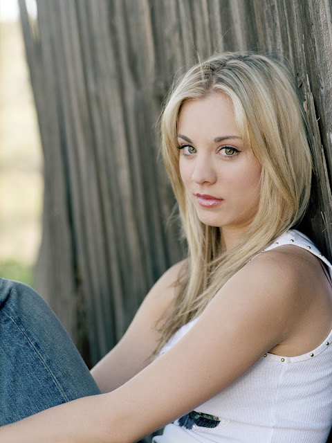 Kaley Cuoco Penny of Big Bang Theory Photoshoot