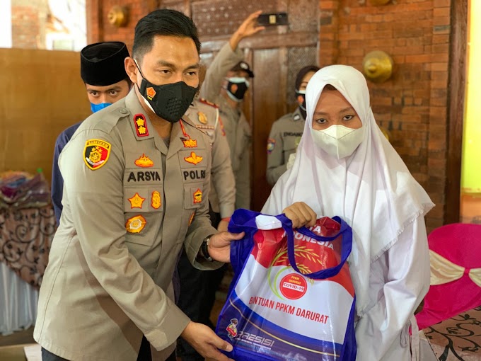 Sambut HUT Polwan ke 73, Polres Probolinggo Gelar Vaksinasi Untuk 2 Ribu Santri dan Warga di Lingkungan Pondok Pesantren Nurul Qodim.