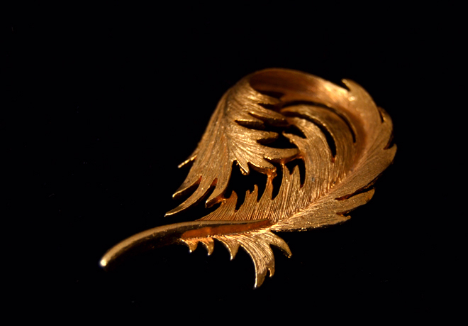 The Flying Clubhouse: Gold Leaf Brooch