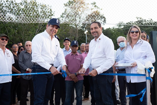Santiago Country Club inaugura estadio softball Asociación Cibao Ahorros y Préstamos 