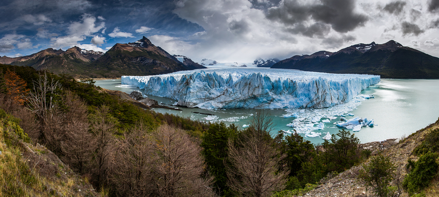 Living Ice: I Happened To Photograph The Rupture Of Perito Moreno Glacier