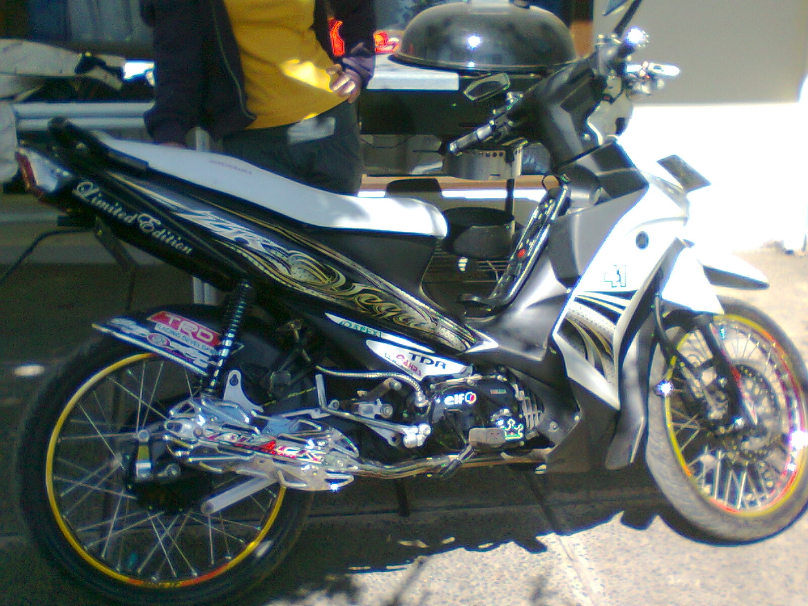 Yamaha vega ZR modifikasi: yamaha vega